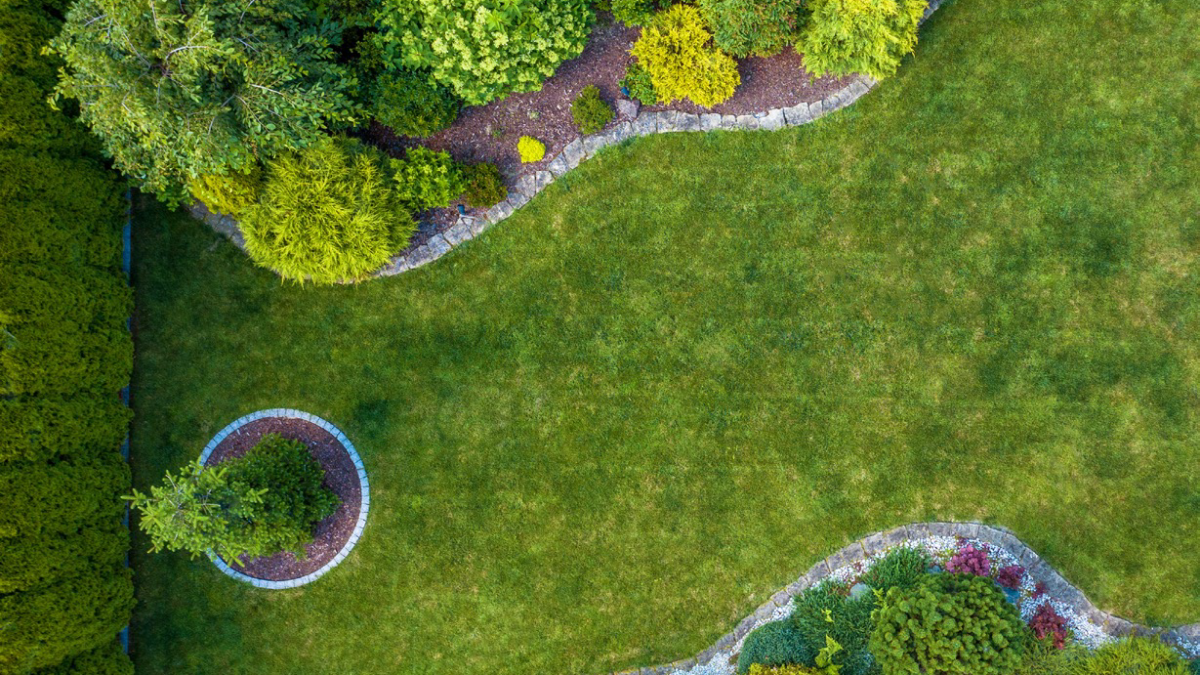 LANDSCAPING FOR AESTHETICS